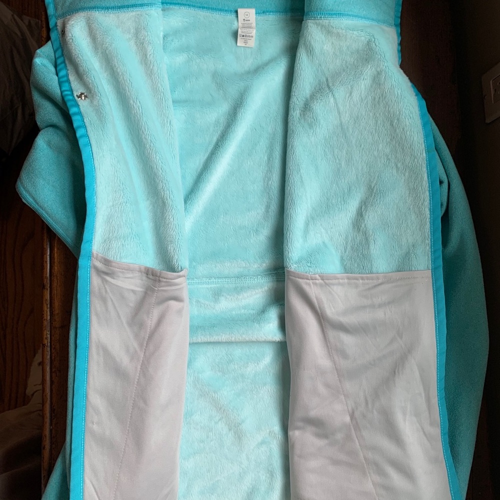 Jacket - Picture 2 of 5